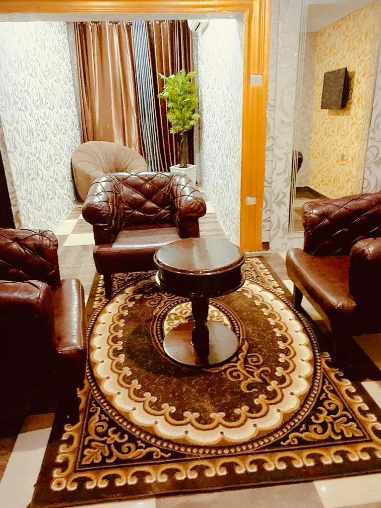 E-Suites Hotel, Абуджа Экстерьер фото